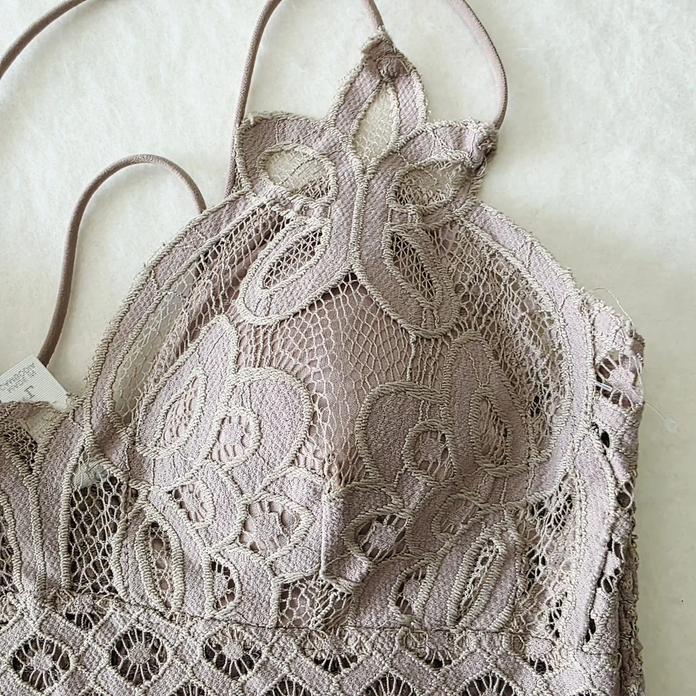 Zenana Women's Lace Spaghetti Strap Tank Top Size L - Picture 3 of 7